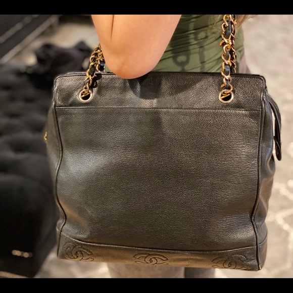 Chanel Purse 100% authentic!- Black Caviar - Picture 3 of 14